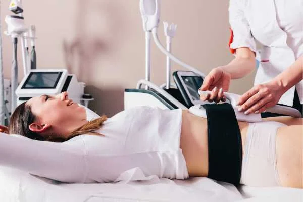 woman having body sculpting to help improve her body image and her mental health Houghton Regis