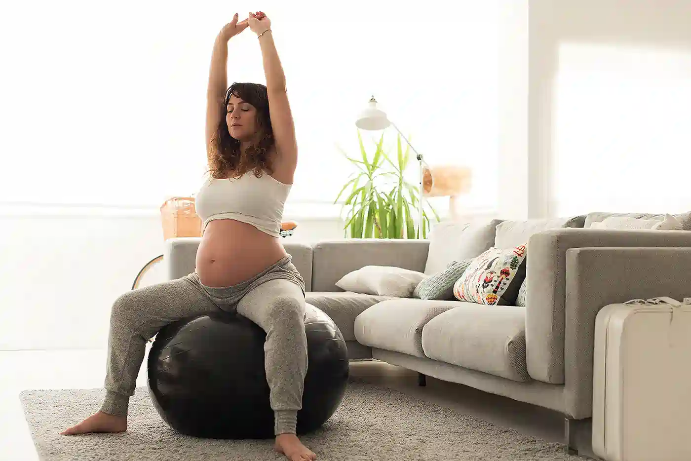 How to Support Your Core Safely During Pregnancy Houghton Regis